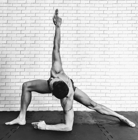 Mens Yoga Aesthetic, Yoga Aesthetic Men, Male Yoga Aesthetic, Men Pilates, Pilates For Men, Man Yoga, Male Yoga, Mat Man, Yoga Photoshoot