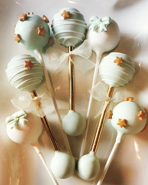 Gender Neutral Cake Pops, Sage Cake Pops, Boy Baby Shower Cake Pops, Baby Shower Cake Pops For Boys, Cake Pops Baby Shower Boy, Sage Green Gender Reveal, Cake Pop Gender Reveal, Cake Pop Rattles, Cake Pops Gender Reveal