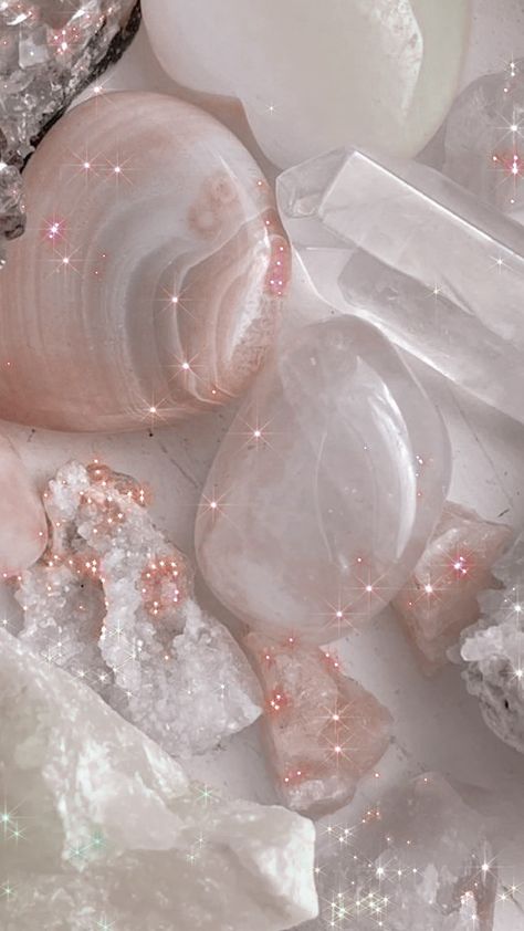 Rosè Aesthetic, Palace Wallpaper, Pink And Gold Wallpaper, Crystal Background, Store Branding, Aesthetic Phone Wallpaper, Girly Wallpapers, Crystal Aesthetic, Rosé Aesthetic