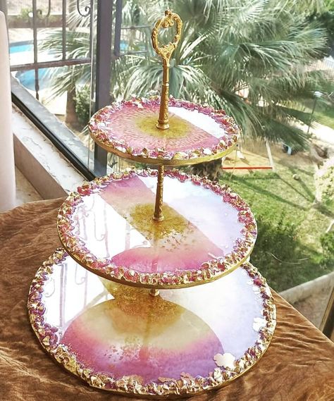 3 Tier Resin Tray, Resin Cupcake Stand, Tier Cupcake Stand, 3 Tier Cupcake Stand, Cupcake Tiers Stand, Happy Birthday Wishes Quotes, Resin Tray, Resin Pour, Resin Jewellery