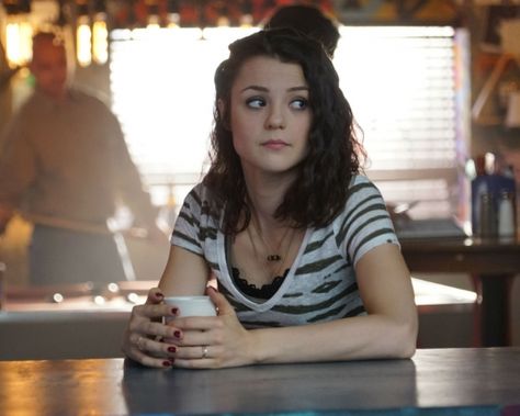 I'm Useless, Kathryn Prescott, Im Useless, Finding Carter, Zodiac Elements, Anime Zodiac, Pisces Love, I Am Nothing, Zodiac Memes