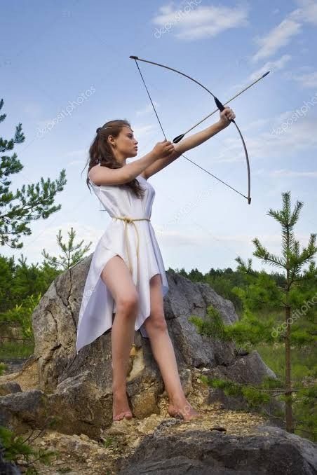 Girl With Bow And Arrow, Archery Arrows, Bow Women, Bow And Arrow, Banner Printing, Facebook Image, Single Image, Model Release, In The Forest