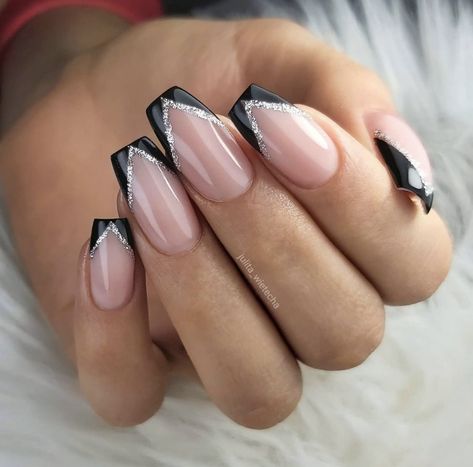 Silver Acrylic Nails, Black And White Nail, Prom Nails Silver, Nail 2023, Graduation Nails, Black Acrylic Nails, Formal Nails, Coffin Shape Nails, Makijaż Smokey Eye