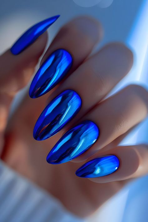 Nail Designs Latina, Glossy Blue Nails, Glossy Nail Designs, Nails Ombre Chrome, Chrome Nails Ombre, Spring Chrome Nails, Summer Nails Chrome, Simple Prom Nails, Ombre Chrome