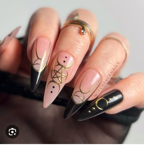 Wiccan Nails, Witch Nails, Witchy Nails, Moon Nails, Gothic Nails, Goth Nails, Edgy Nails, Fall Nail Art, Nail Art Ideas