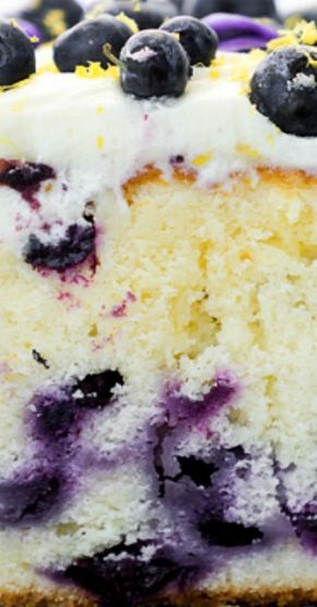 Cream Cheese Lemon Blueberry Pound Cake Blueberry Pound Cake Recipe, Lemon Blueberry Pound Cake, Blueberry Pound Cake, Pound Cake Recipe, Blueberry Desserts, Gateaux Cake, Blueberry Cake, Blueberry Recipes, Pound Cake Recipes