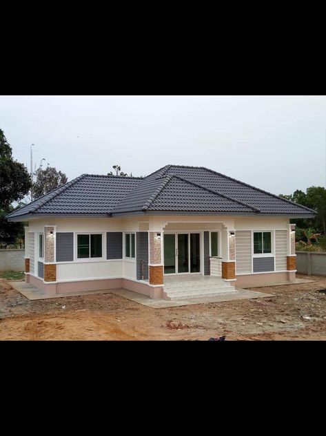 Cheap House Plans, Affordable House Design, Modern Bungalow House Design, Bungalow Style House, Unique House Plans, Bungalow Style House Plans, House Roof Design, Affordable House Plans, Modern Bungalow House