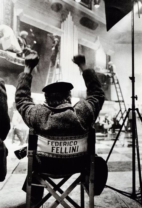 Federico Fellini, Fritz Lang, Movie Directors, Septième Art, I Love Cinema, Movie Director, Great Films, Foto Art, Photo Vintage