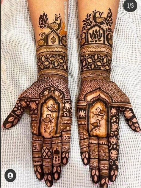 Mehendi Peacock Designs, Gangaur Mehndi Designs, Teej Mehendi Design, Mahendi Designs Latest, Peacock Mehendi, Karwa Chauth Mehndi, Mehandi Ideas, Unique Mehndi Design, Latest Mehndi Designs Wedding