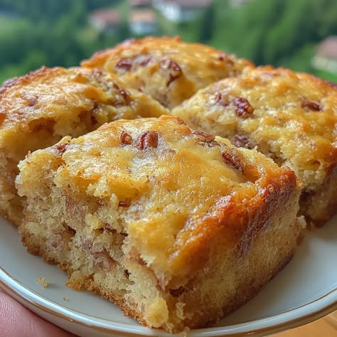 Honey Butter Sweet Alabama Pecanbread Butter Pecan Bread, Alabama Pecan Bread, Pecan Bar, Pecan Bread Recipe, Holiday Bakes, Brown Sugar Pound Cake, Homemade Cheez Its, Hot Rolls, Snacking Cake