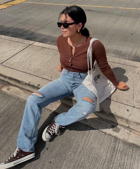 Ava Jules Outfits, Ava Jules, Something Funny, Tell Me Something, Fits Clothes, Fashion Aesthetics, Jewelry Outfit, Curvy Girl Outfits, Ripped Jean