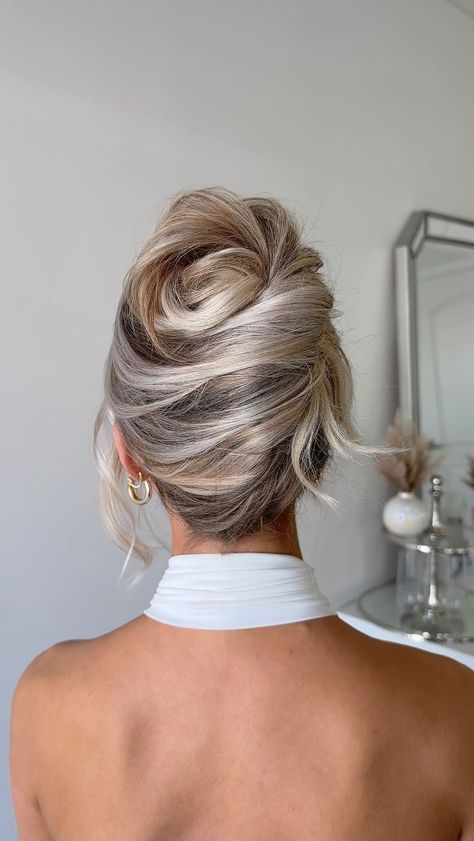 The Updo Darling | Sydney Thomas | A new twist on the french twist 😉 | Instagram 60s French Twist, Updos For A Wedding Guest, Twisted Updo Wedding, Wedding Updos Dark Hair, Elegant Updo For Wedding, French Knot Wedding Hair, Modern Wedding Updo Brides, How To Do French Twist Updo, French Twist Aesthetic