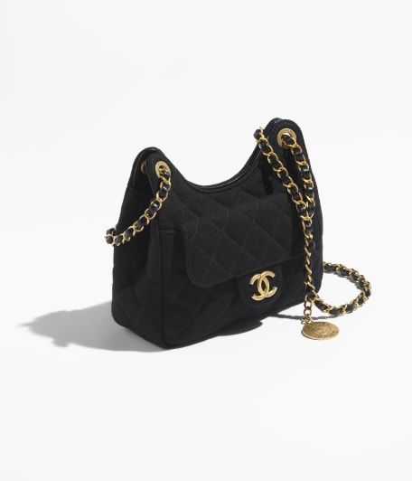 Chanel Jersey Bag, Chanel Small Hobo Bag, Chanel Hobo Bag, Chanel 2023, Dream Bags, Mode Chanel, Chanel Store, Chanel Casual, Fashion Chanel