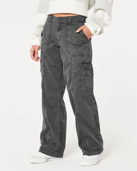 Low Rise Baggy Cargo Pants, Baggy Cargo Pants, Twill Pants, Cargo Pants Women, Pants Design, Pants Women, Cargo Pants, Hollister, Low Rise