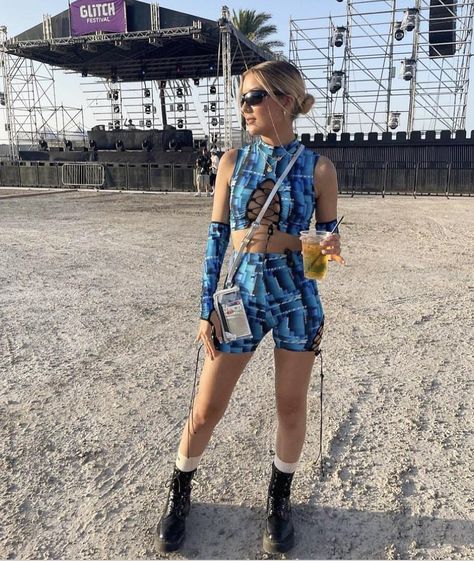 Throwback Thursday … 🎀🤳🏼🤪 One of our fave parts of the job is getting tagged in your customer photos!! We are bursting with excitement to see new ones come through very soon 🥹✨ 🔗 wanna be the first to see our next collection? Click the link in our bio babe 💋 #festival #festivalfashion #fashion #festivaloutfit #musicfestival #raves #ukraver #ravegirl #raveoutfit #ravefashion #sustainable #handmade #sustainablefashion #ukmade #viral #smallbusiness Parklife Outfit, Camo Rave Outfit, Glastonbury Festival Fashion, Glastonbury Fashion, Rave Fit, Boho Sundress, Sparkly Skirt, Rave Fits, Breathable Clothes