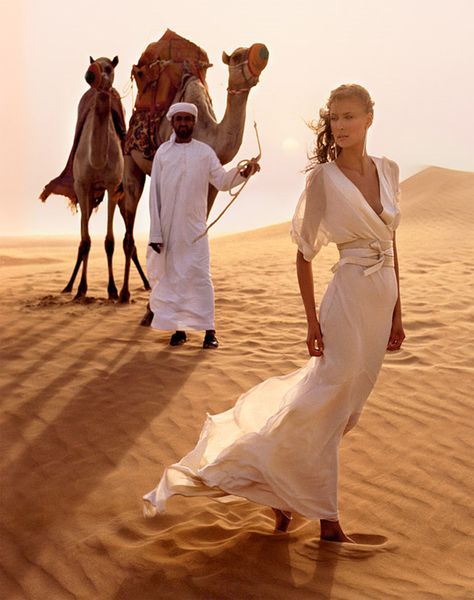 Arabian Desert Princess - silk georgette wedding dress with beaded obi belt from Amanda Wakeley Sposa Bridal collection Chifon Dress, Arabian Wedding, Amanda Wakeley, Photos Travel, Desert Photography, Desert Fashion, Portrait Photos, Chiffon Wedding Dress, A Line Shorts