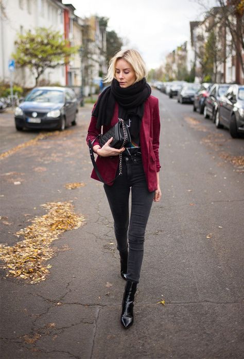 Burgundy and patent leather are a great way to spice up a basic jeans & tee look. x Burgundy Blazer Outfit, Velvet Jacket Outfit, Velvet Blazer Outfit, Velvet Blazer Women, Burgundy Velvet Blazer, Red Velvet Jacket, Women Casual Outfits, Burgundy Blazer, Blazer Outfits For Women