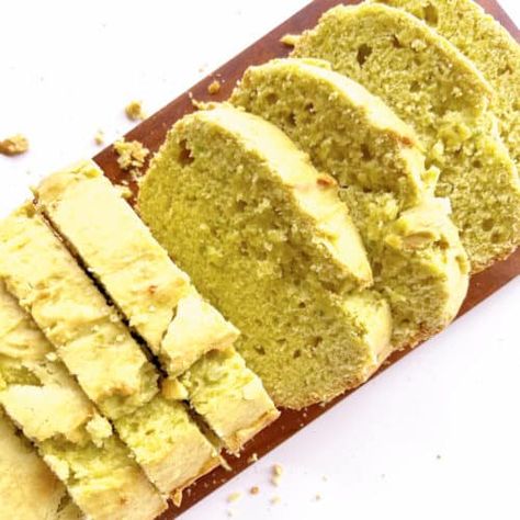 How To Make The Viral TikTok Avocado Bread With Just 5 Ingredients Pasta Tiktok, Avocado Bread, Powdered Sugar Icing, Quick Bread Recipes Easy, Avocado Pasta, Vegetarian Desserts, Bread Mix, Bread Ingredients, Gluten Free Cake