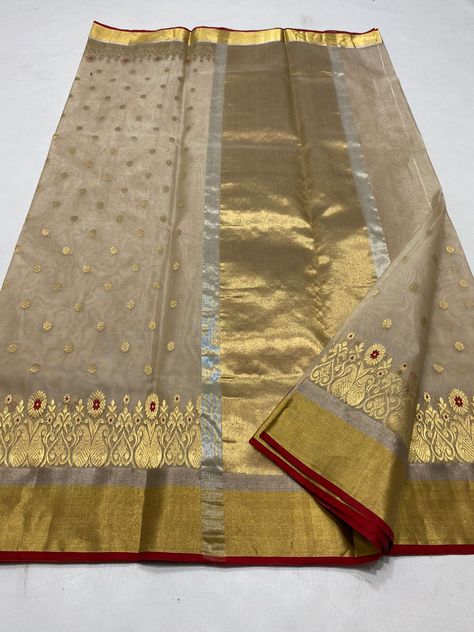 Chanderi Sarees Blouse Designs, Chanderi Katan Silk Sarees, Kanchi Saree, Kuppadam Pattu Sarees, Mantra Quotes, Katan Silk Saree, Chanderi Silk Saree, Bridal Jewelry Collection, Blouse Hand Designs