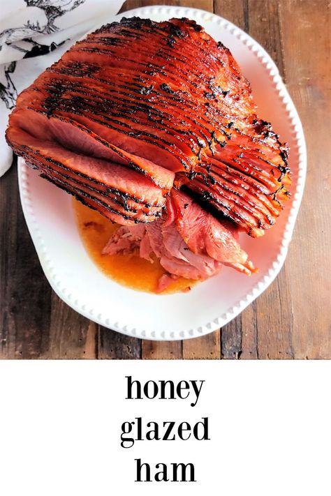 Easy Ham Glaze, Maple Ham, Honey Ham Glaze Recipe, Maple Glazed Ham, Holiday Ham Recipes, Ham Glaze Brown Sugar, Green Bean Casserole Easy, Ham Glaze Recipe, Honey Glazed Ham