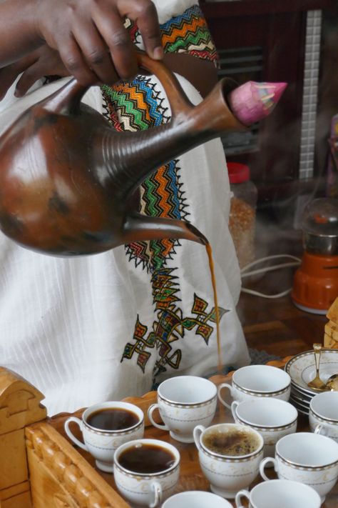 Ethiopian Coffee Ceremony, History Of Ethiopia, Ethiopian Coffee, Desert Dreamer, Coffee Cup Art, Nightclub Aesthetic, Ethiopian Food, Coffee Shot, My Father's World