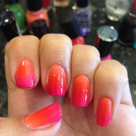 Tequila sunrise ombre nails Sunrise Nails, Sunrise Ombre, Tequila Sunset, Nails With Black, Sunset Makeup, Sunset Nails, Beach Nail, Tequila Sunrise, Beach Nails