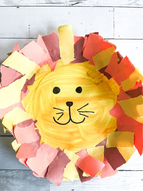 Lion King Crafts, Paper Plate Lion, Zoo Crafts, Lion Craft, K Crafts, Lion And Lamb, Fun Crafts To Do, Animal Crafts For Kids, Lion Face