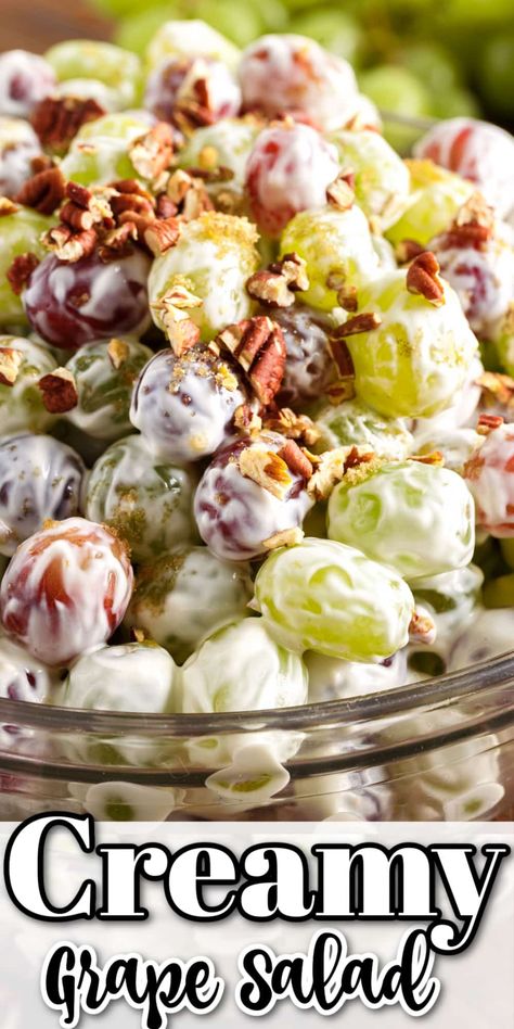 Fresh Cranberry Salad, Creamy Grape Salad, Thanksgiving Fruit Salad, Fruit Salad Dessert, Grape Salad Recipe, Thanksgiving Fruit, Easy Fruit Salad Recipes, Glazed Pecans, Frozen Grapes