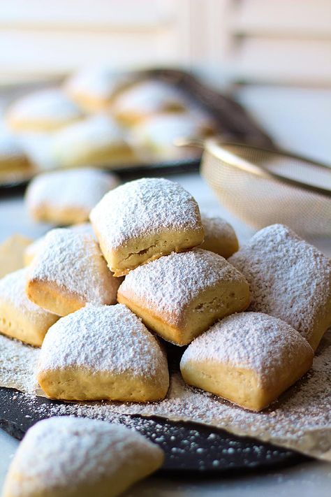 Vegan Mardi Gras Recipes, Vegan Beignets Recipe, Benyas Recipe, Vegan Beignets, Baked Beignets, Mississippi Vegan, Vegan Croissants, Vegan Easter Recipes, Egg Free Cookies