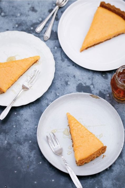 Bitter Orange Tart | Nigella's Recipes | Nigella Lawson Simply Nigella, Pie Savory, Orange Tart, Dessert Tarts, Gluten Free Baking Recipes, Fancy Baking, Nigella Lawson Recipes, Seville Orange, Orange Season