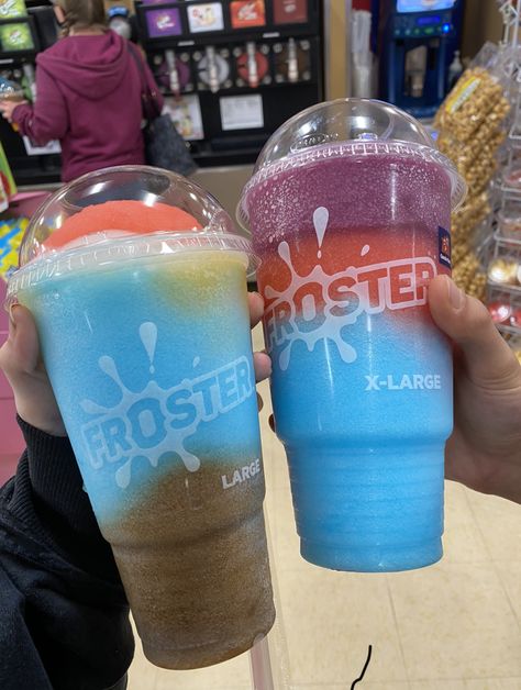 7/11 Snacks, Gas Station Slushie, Icee Slushie Aesthetic, Gas Station Drinks, Slushie Aesthetic, Slushies Aesthetic, Summer Slushies, Summer Activities With Friends, Gas Station Snacks