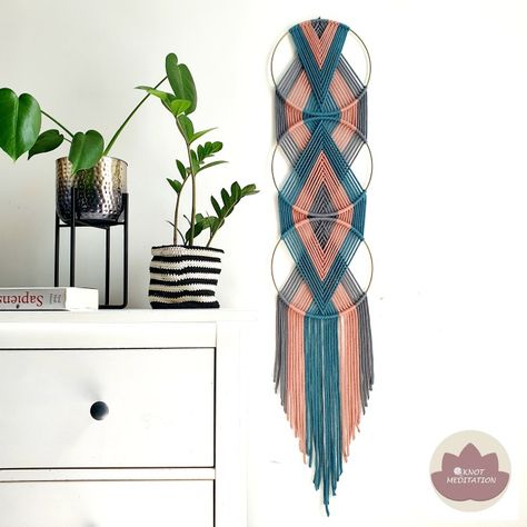 Diy Wall Hanging Crafts, Macrame Dreamcatcher, Art Macramé, Macrame Rings, Macrame Dream Catcher, Macrame Wall Hanging Diy, Macrame Wall Hanging Patterns, Wall Hanging Crafts, Yarn Wall Hanging