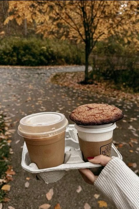 ℒ (@liIacdaisy) on X Morning Autumn, Sugar Donut, Cinnamon Sugar Donuts, Fall Mood Board, Love Autumn, Hot Apple Cider, Pumpkin Seasoning, Fall Feels, Autumn Vibes