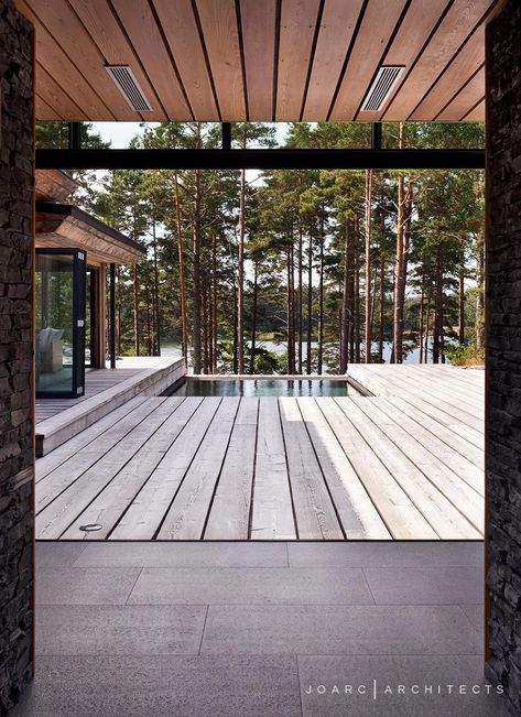 Villa Korsholmen | Joarc Architects Dröm Hus Planer, Scandinavian Exterior, Concrete Apartment, Scandinavian Exterior Design, Architectural Design Studio, Scandinavian Architecture, Hotel Building, Timber Cladding, Casa Exterior