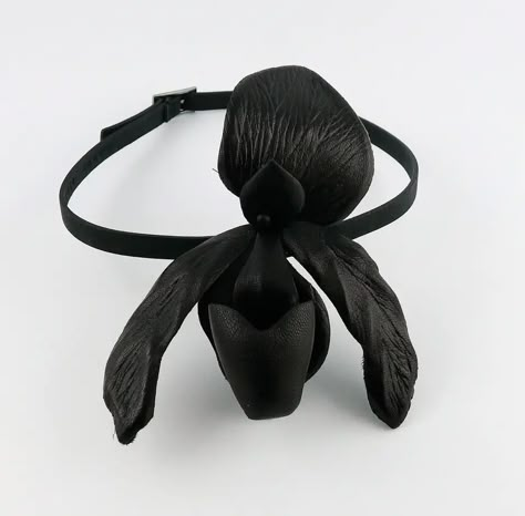 1stdibs - YVES SAINT LAURENT by TOM FORD black leather orchid choker necklace. Gunmetal buckle closure in back. Embossed YSL Made in France. Authentification number Tom Ford Orchid, Tom Ford Black Orchid, Black Leather Choker, Fran Fine, Vintage Choker Necklace, Black Leather Necklace, Diamond Choker Necklace, Ford Black, Leather Choker Necklace