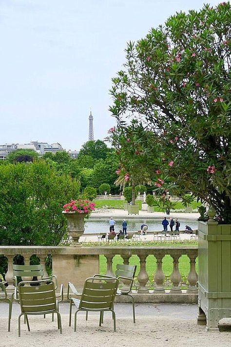 Jardin du Luxembourg. Paris Paris Garden, Springtime In Paris, Luxembourg Gardens, Beautiful Paris, Visit France, I Love Paris, Living In Paris, Paris Photo, Paris City