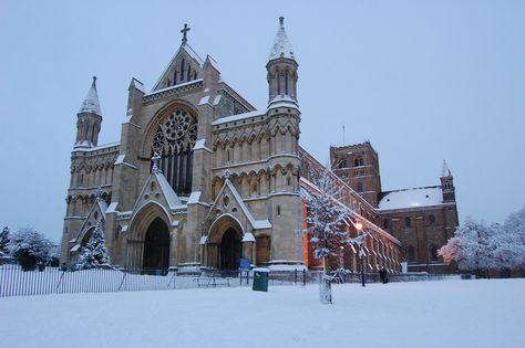 Explore katiebutton's photos on Flickr. katiebutton has uploaded 756 photos to Flickr. Event Horizon, County House, Places Of Worship, Amazing Buildings, St Albans, Church Building, England And Scotland, Place Of Worship, The Midnight