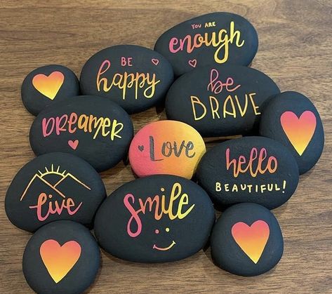 Rock Painting Words And Phrases, Rock Painting Ideas Easy Inspirational, Sayings To Put On Painted Rocks, Rock Painting Words Inspirational, Rock Painting Sayings, Uplifting Painted Rocks, Quotes On Rocks Painted Stones, Inspirational Rocks Words, Painted Rock Quotes