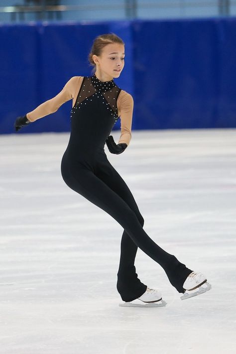 Anna Scherbakova, Skating Costume, Figure Skating Costumes, Anna Shcherbakova, Roller Skating, Figure Skating, Skating, Jumpsuit, Fashion Outfits