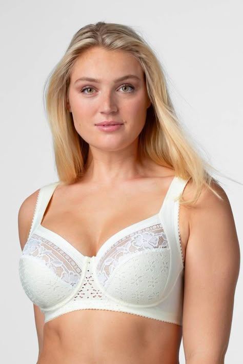 Miss Mary - Side support Star Bra, Miss Mary Of Sweden, Miss Mary, White Bra, Clothing Female, Model Looks, Bra Models, Kelly Brook, Cotton Bras