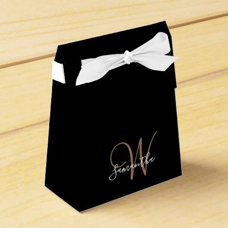 Black gold monogrammed personalized keepsake favor favor box Wedding Favor Boxes Elegant, Wedding Initials Monogram, Personalized Wedding Favor Box, Design Black Gold, Wedding Favor Box, Favor Boxes Birthday, 40 And Fabulous, Wedding Initials, Black And White Love