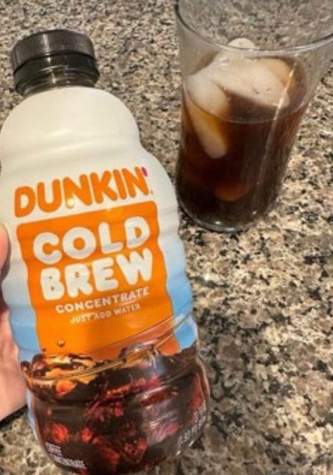 Review photo 1 Dunkin Cookie Butter Cold Brew Recipe, Dunkin Frozen Caramel Coffee Recipe, Butter Pecan Iced Coffee Dunkin, Dunkin Donuts Cold Brew Order, Salted Caramel Cold Brew Dunkin, Caramel Drinks, Cold Brew Coffee Concentrate, Coffee Concentrate, Caramel Flavoring