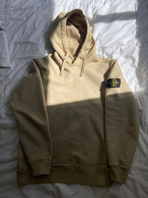 Light Brown Hoodie Outfit Men, Brown Hoodie Outfit, Stone Island Hoodie, Hoodie Outfit Men, Brown Hoodie, Male Oc, Brown Stone, Island Man, Men's Tops