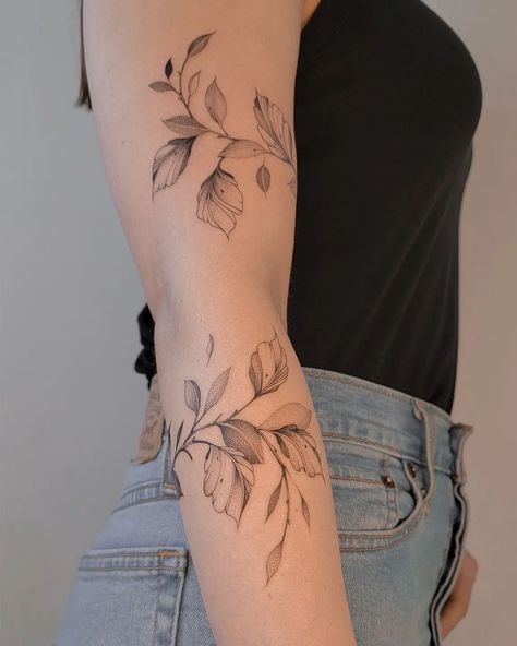 Fine Line Arm Wrap Tattoo, Fine Line Tattoo Sleeve Women, Fine Line Forearm Tattoo Women, Fine Line Flower Tattoo Sleeve, Fine Line Sleeve, Fine Line Flowers, V Line Tattoos, Arm Wrap Tattoo, Tattoo 2022