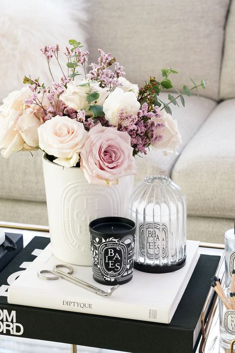 Diptyque Limited-Edition Baies Candle 2020 - The Beauty Look Book Diptique Candle Decor, Diptique Candle, Diptyque Baies, Baies Candle, Diptyque Perfume, Diptyque Decor, Large Scented Candles, Diptyque Candles, Flowers And Candles