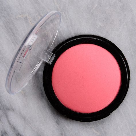 Heart Blush, Beauty Wishlist, Baked Blush, Bare Skin, Warm Undertone, Pink Coral, Healthy Glow, Makeup Products, Beauty Make Up