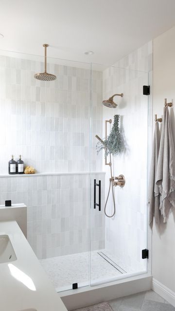 Morgan Mullen on Instagram: "We ditched the traditional niche and built this ledge for soaps. It's a simple build and made an impact on the space. There's also a hidden niche in the pony wall to hide the not-so-pretty daily stuff. Beauty + Function" Shower Built In, Shower With Shaving Ledge, Tiled Shower Ledge, Shower Wall Ledge, Master Shower Pony Wall, Tradition Bathroom Ideas, Shower Ledge Vs Niche, Shower Niche And Bench, Ledge In Shower Wall