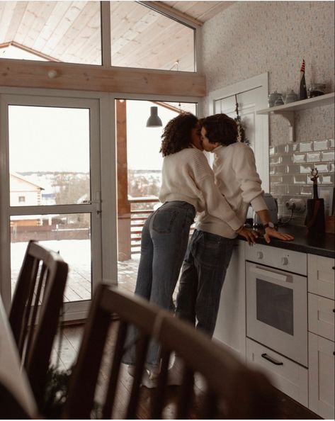 Aesthetic Design Ideas, Modern Home Decor Ideas, Home Decor Cozy, Home Decor Aesthetic, 사진 촬영 포즈, Couples Vibe, My Kind Of Love, The Love Club, Prom Hairstyles