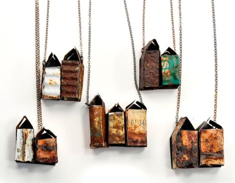 Cute idea Metal Houses, House Shapes, House Necklace, Art Muse, Art Houses, Green Lake Jewelry, Pottery Houses, Metalwork Jewelry, Mixed Media Jewelry