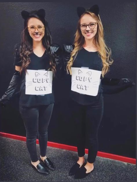 copy cats costume #halloween #costume #halloweencostume #copycats #cats #funny #funnycostume #dressup #bestfriendcostume #groupcostume #bffhalloweencostumes Idiom Costumes For School, Idiom Costumes, Costumes For School, Cats Costume, Cat Dressed Up, Friend Costumes, Copy Cats, Team Costumes, Bff Halloween Costumes